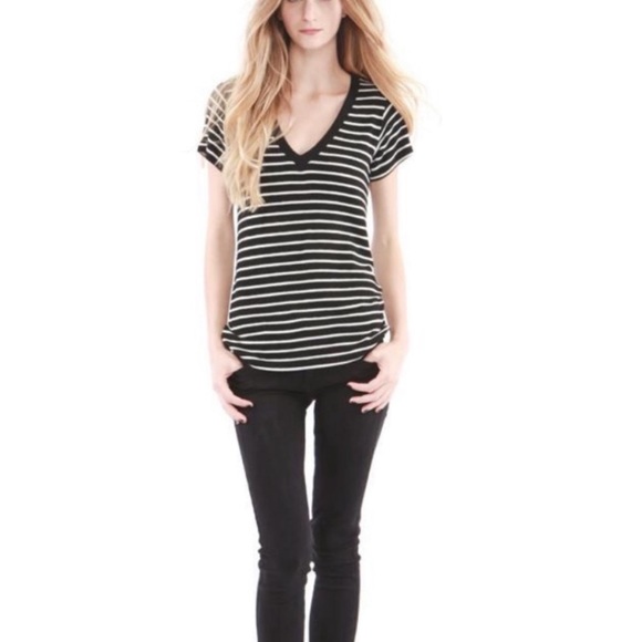 HYE PARK AND LUNE “VANESSA” SHORT SLEEVE TEE - Picture 2 of 4